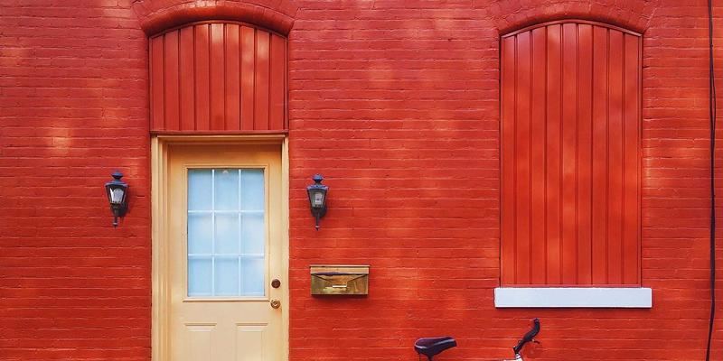 蒂娜16880：蒸汽波风格与时尚女装的完美碰撞，解锁未来复古穿搭密码