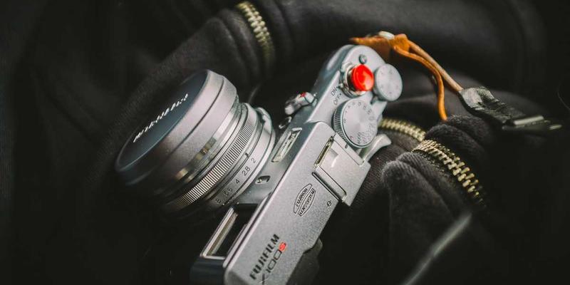 蒂娜168力荐：5个小众蒸汽波风格配饰品牌，解锁绿色主题时尚新玩法