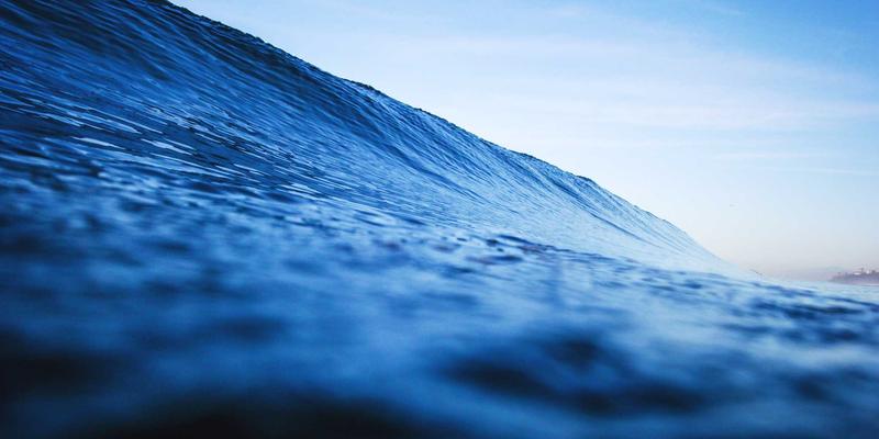 蒂娜168的时尚时间哲学：绿色主题时尚与高效管理的完美平衡