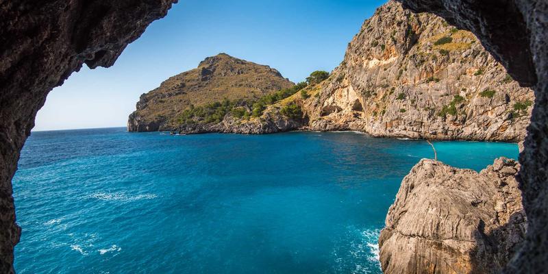 蒸汽波风格女装搭配新纪元：蒂娜168如何用AI打造你的专属时尚方案